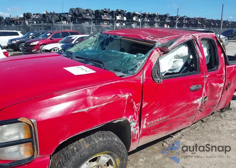 2011 Chevrolet Silverado Lt from USA, damaged, VIN 1GCRKSE31BZ268635